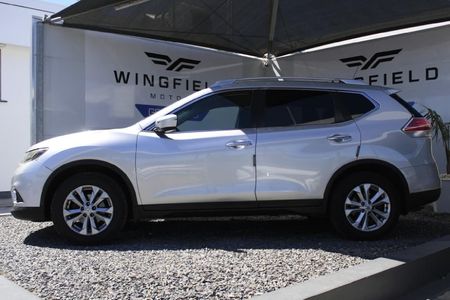 2017-Nissan-X-Trail-25-SE-4x4-Auto_1
