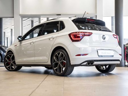 2023-Volkswagen-Polo-20-GTI-Auto-147kW_12