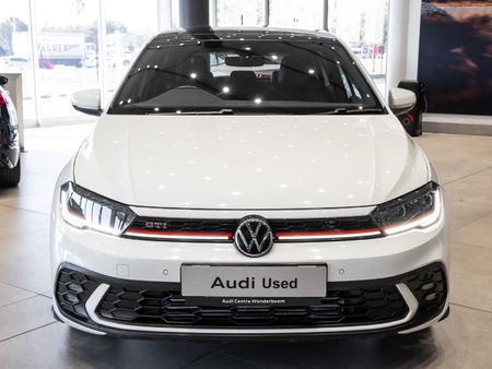2023-Volkswagen-Polo-20-GTI-Auto-147kW_7