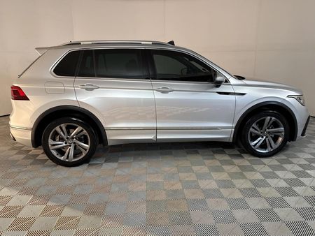 2023-Volkswagen-Tiguan-14-TSI-R-Line-DSG-Auto-110kW_16