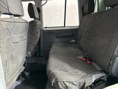 2023-Toyota-Land-Cruiser-79-45-D-Double-Cab_3