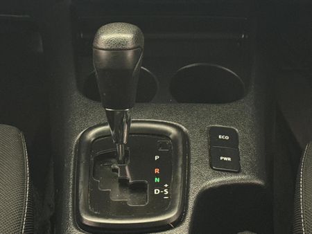 2024-Toyota-Hilux-24-GD-6-Raider-4x4-Auto-Double-Cab_10