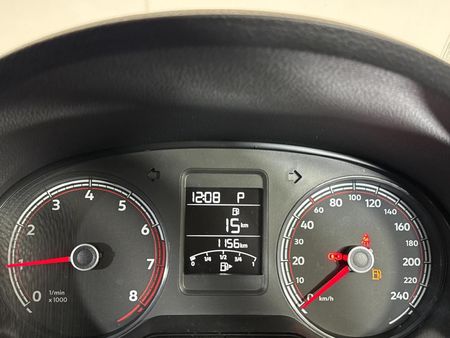 2026-Volkswagen-Polo-Vivo-16-Life_1