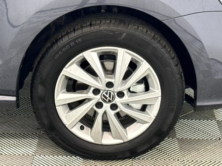 2026-Volkswagen-Polo-Vivo-16-Life_4
