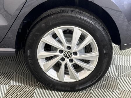 2026-Volkswagen-Polo-Vivo-16-Life_6