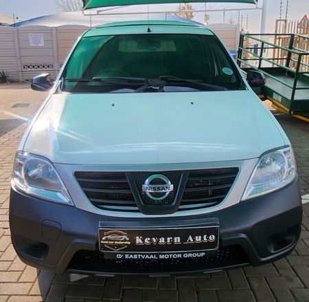 2022-Nissan-NP200-16-AC-Safety-Pack_1