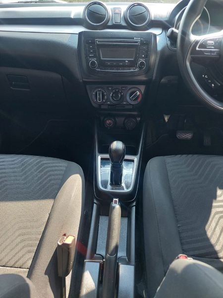 2022-Suzuki-Swift-12-GL-Auto_12