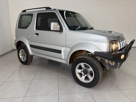 2014-Suzuki-Jimny-13_2