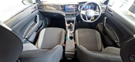 2026-Volkswagen-Polo-10-TSI-Life_10