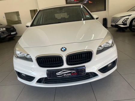 2016-BMW-2-Series-220i-Active-Tourer-Auto_2