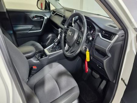 2021-Toyota-RAV4-20-GX-Auto_7