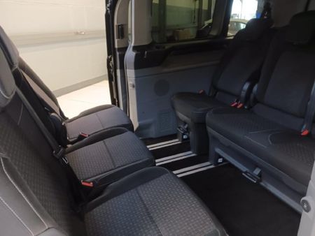 2025-Ford-Tourneo-Custom-20-TDCi-LWB-Trend-Auto_24