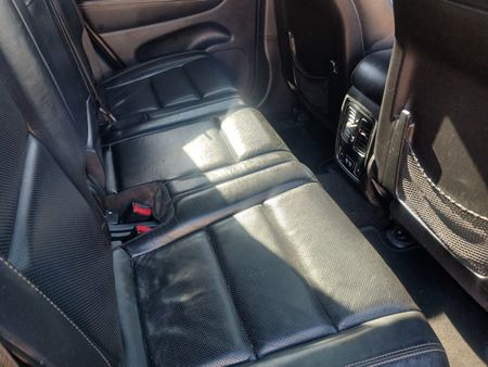 2017-Jeep-Grand-Cherokee-36-Limited_10