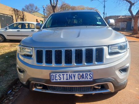 2017-Jeep-Grand-Cherokee-36-Limited_4
