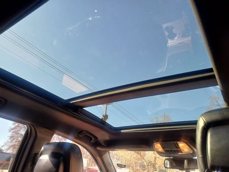 2017-Jeep-Grand-Cherokee-36-Limited_8
