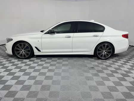 2017-BMW-5-Series-530d-M-Sport-Auto_14