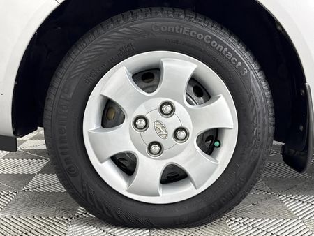 2005-Hyundai-Getz-13_4