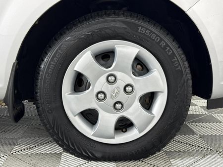 2005-Hyundai-Getz-13_5
