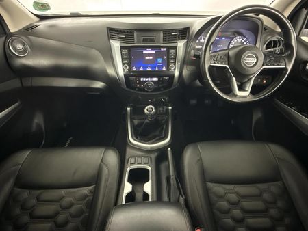 2021-Nissan-Navara-25-DDTi-LE-4X4-Double-Cab_1
