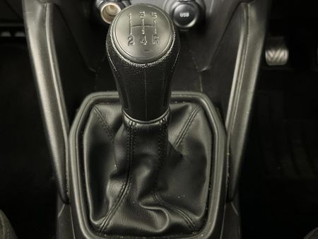 2023-Toyota-Urban-Cruiser-15-Xs_10