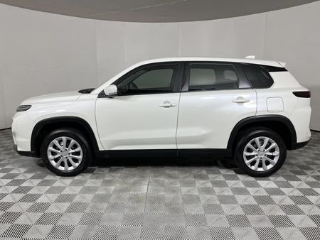 2023-Toyota-Urban-Cruiser-15-Xs_18