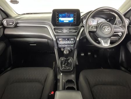 2023-Toyota-Urban-Cruiser-15-Xs_1