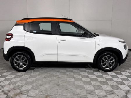 2024-Citroen-C3-12-Feel_17