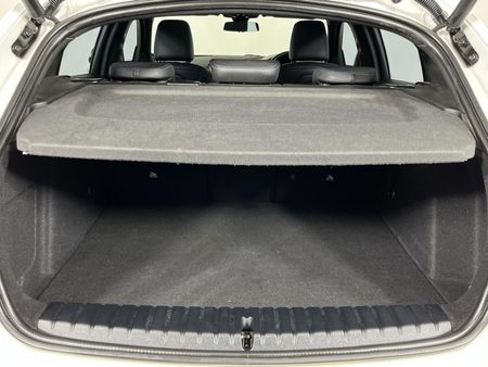 2020-BMW-1-Series-118i-M-Sport_13