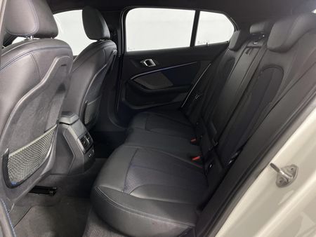 2020-BMW-1-Series-118i-M-Sport_3