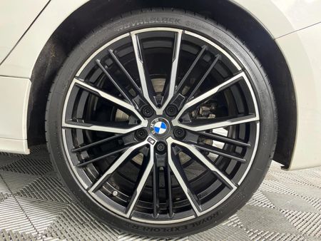 2020-BMW-1-Series-118i-M-Sport_6