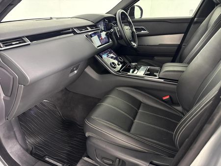 2019-Land-Rover-Range-Rover-Velar-30-D-S-D300_8