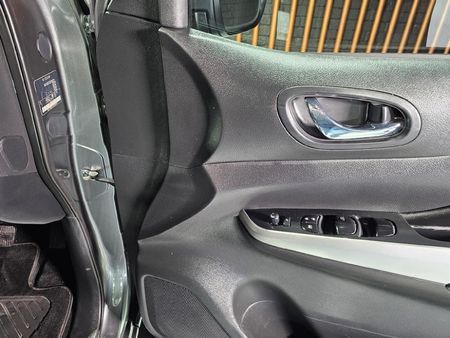 2018-Nissan-Navara-23D-LE-Auto-Double-Cab_23