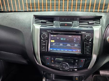 2018-Nissan-Navara-23D-LE-Auto-Double-Cab_39
