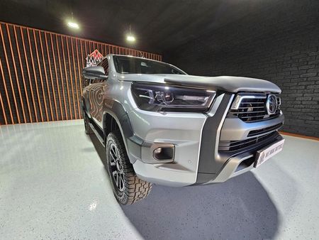2024-Toyota-Hilux-28-GD-6-Raised-Body-Legend-Auto-Double-Cab_11