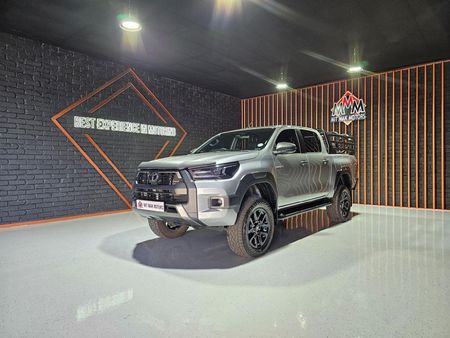2024-Toyota-Hilux-28-GD-6-Raised-Body-Legend-Auto-Double-Cab_1