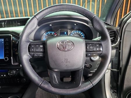 2024-Toyota-Hilux-28-GD-6-Raised-Body-Legend-Auto-Double-Cab_20