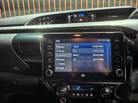 2024-Toyota-Hilux-28-GD-6-Raised-Body-Legend-Auto-Double-Cab_27