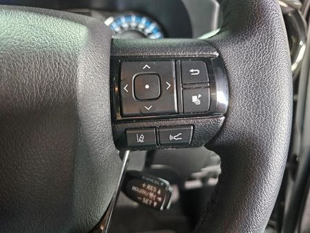 2024-Toyota-Hilux-28-GD-6-Raised-Body-Legend-Auto-Double-Cab_32