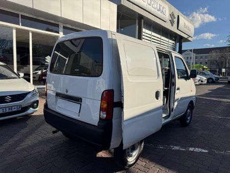 2025-Suzuki-Eeco-12-Panel-Van_8
