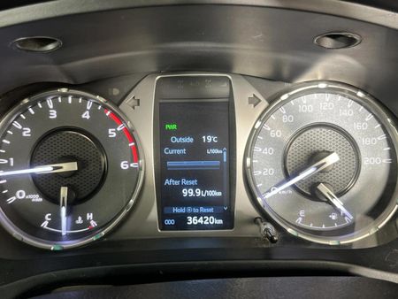 2023-Toyota-Hilux-24-GD-6-Raised-Body-Raider-Single-Cab_1