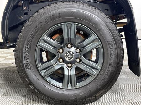 2023-Toyota-Hilux-24-GD-6-Raised-Body-Raider-Single-Cab_4