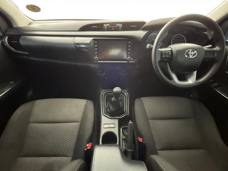 2020-Toyota-Hilux-24-GD-6-Raised-Body-SRX-Double-Cab_1