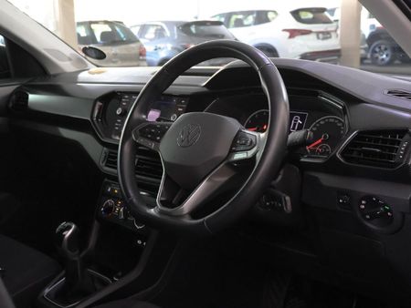 2024-Volkswagen-T-Cross-10-TSI-Comfortline_27