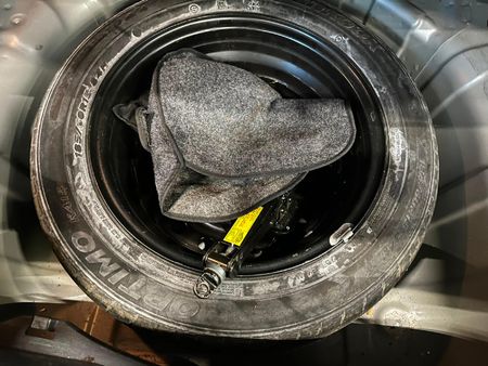 2013-Hyundai-i20-14-Fluid-Auto_13