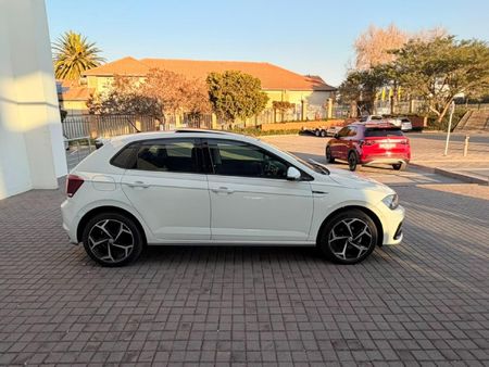 2020-Volkswagen-Polo-10-TSI-Comfortline-Auto_11
