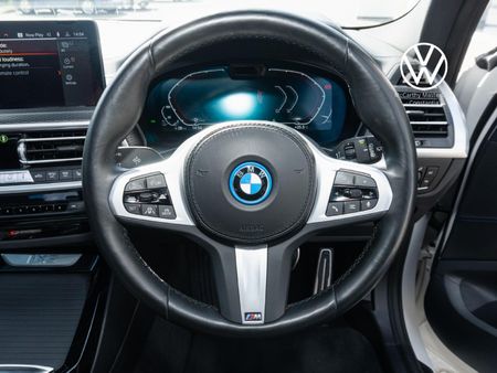 2022-BMW-iX3-M-Sport_19