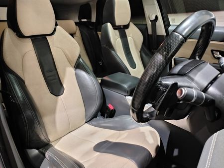 2015-Land-Rover-Range-Rover-Evoque-20-Si4-Dynamic_23