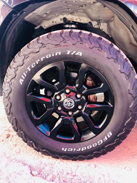 2022-Toyota-Hilux-28-GD-6-Raised-Body-Raider-Auto-Double-Cab_11