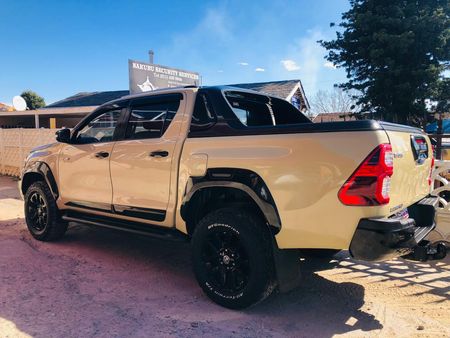 2022-Toyota-Hilux-28-GD-6-Raised-Body-Raider-Auto-Double-Cab_2