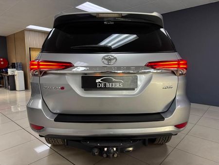 2019-Toyota-Fortuner-28-GD-6-4x4-Auto_5